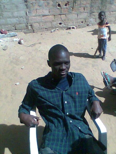 c est mon grand frere ke j aime bien